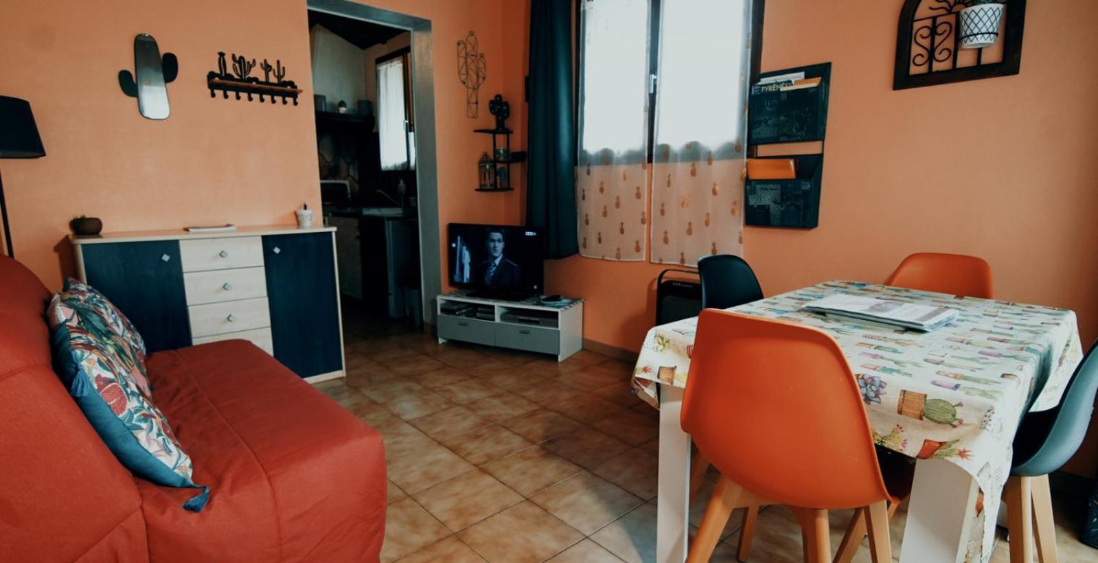 Le Nopal Bleu Apartment Tarascon-sur-Ariege Luaran gambar